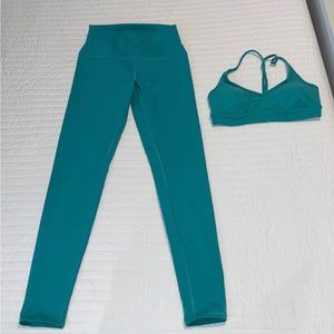 Alo Yoga legging & bra set Size Small